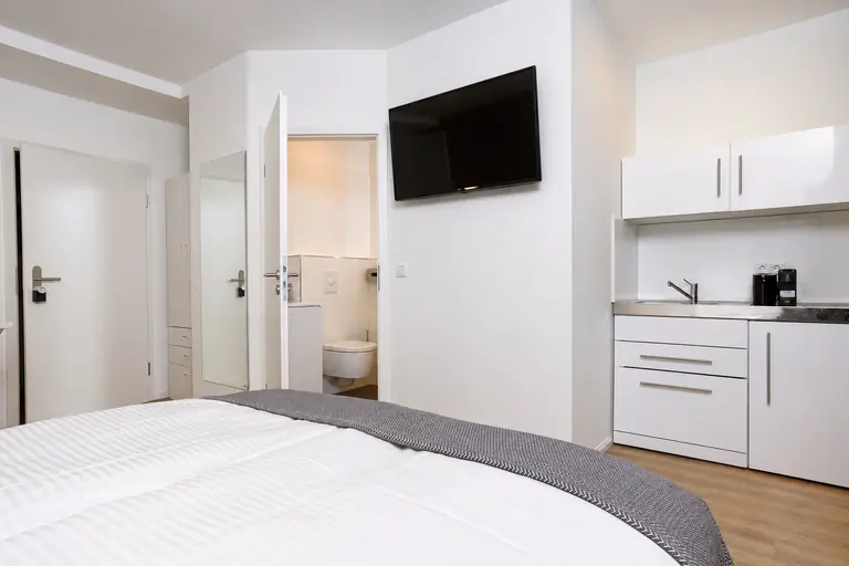 Apartment 2 – Studio for short stays.